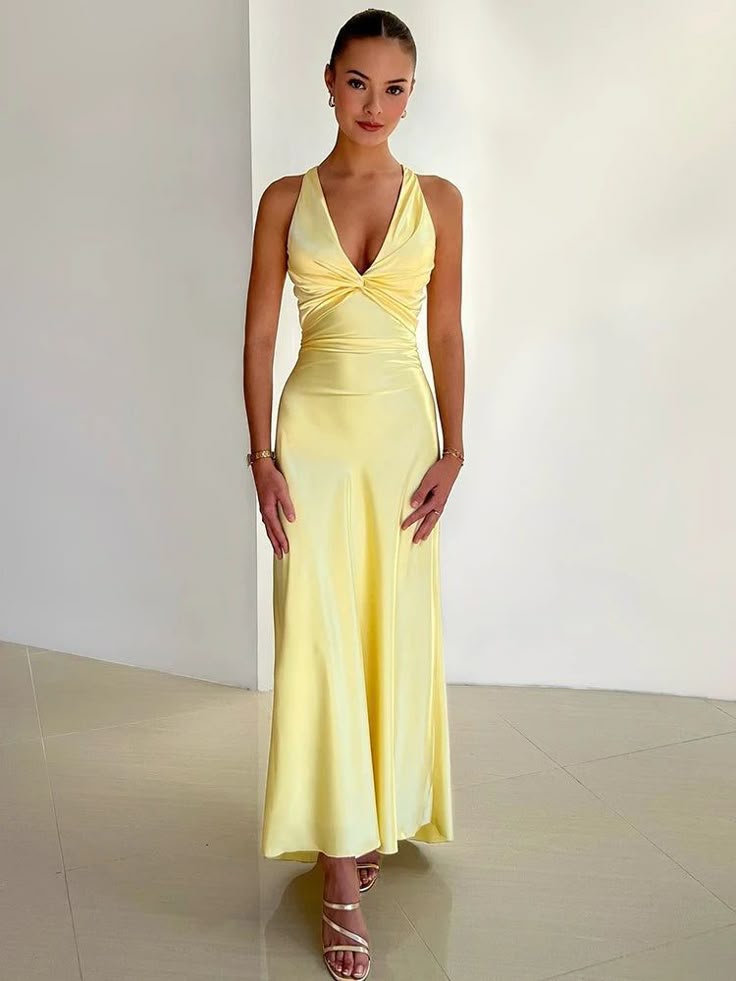 Victoria – Modern Resort Dress