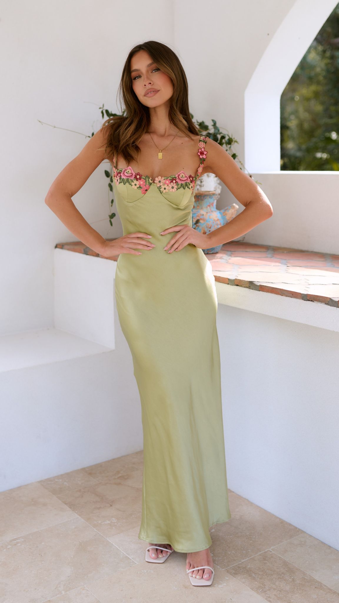 Rhea – Soft Feminine Dress