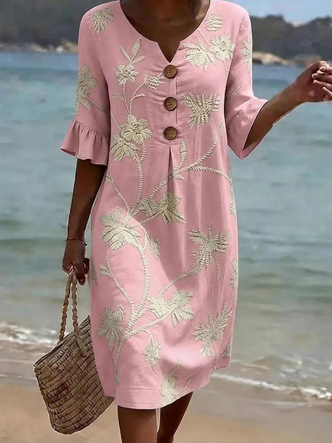 Kathy | Casual women's dress with floral print.