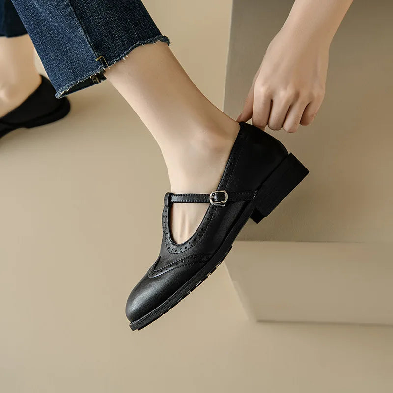 Sarah | Orthopedic Shoes with T-Strap