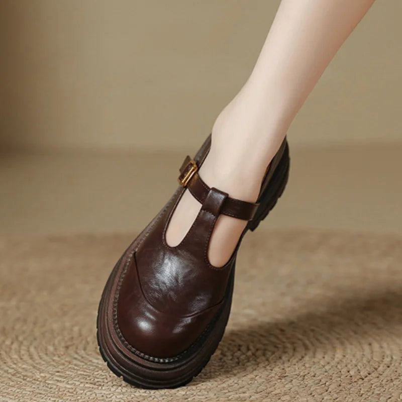 Donna | Orthopedic Shoes with T-Bar Strap