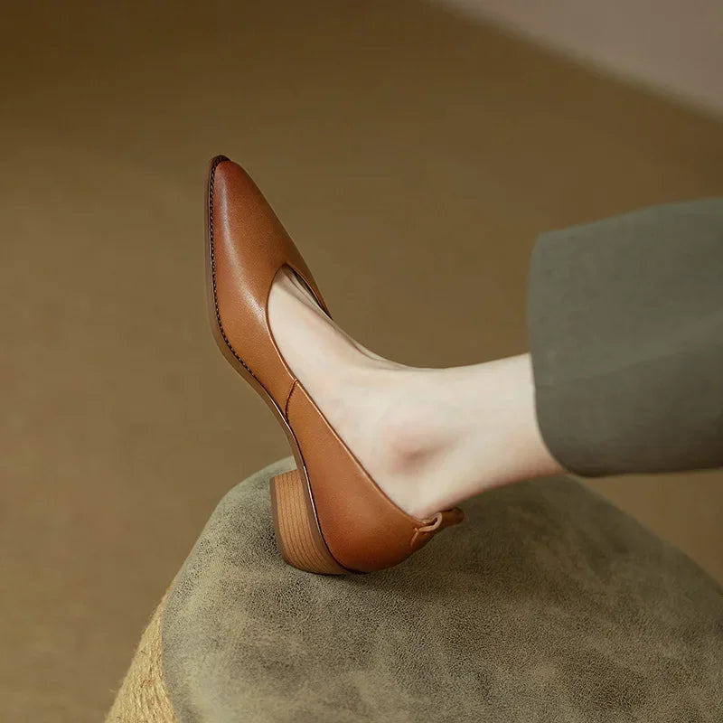 Nancy | Classic Orthopedic Pumps