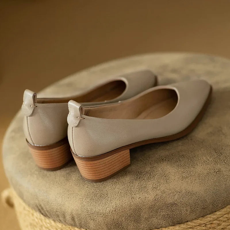 Nancy | Classic Orthopedic Pumps