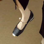 Ashley | Orthopedic shoes with a closed upper